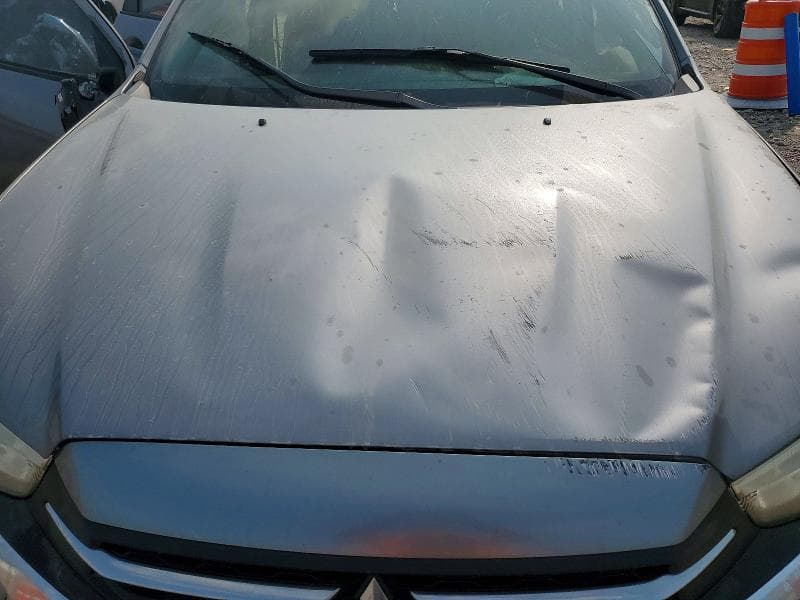 2019 MITSUBISHI OUTLANDER SPORT ES 11