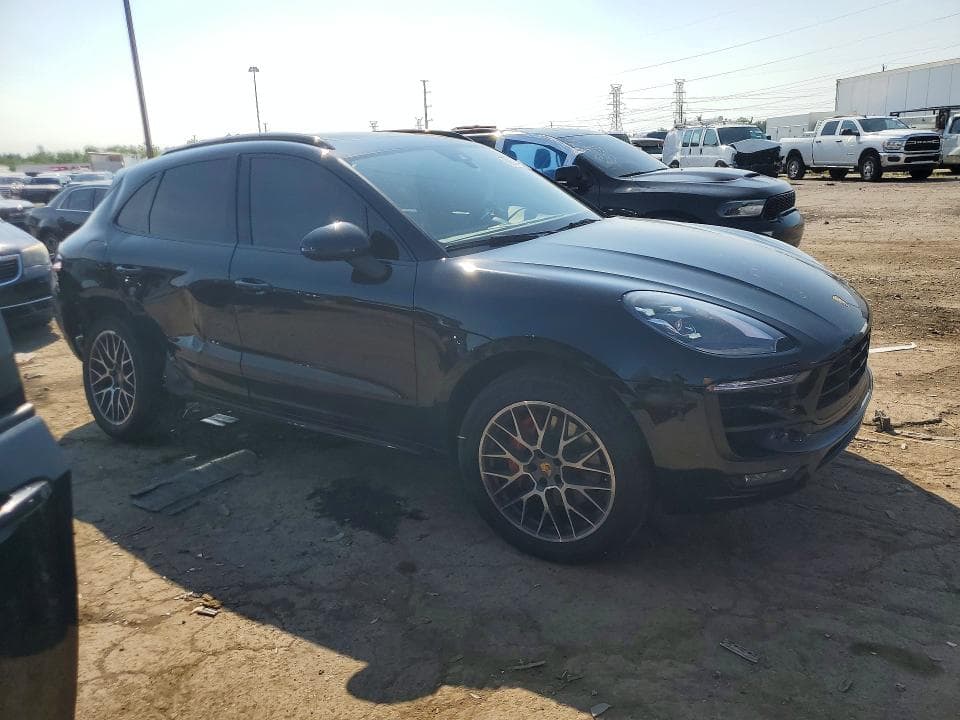 2017 PORSCHE MACAN GTS 4