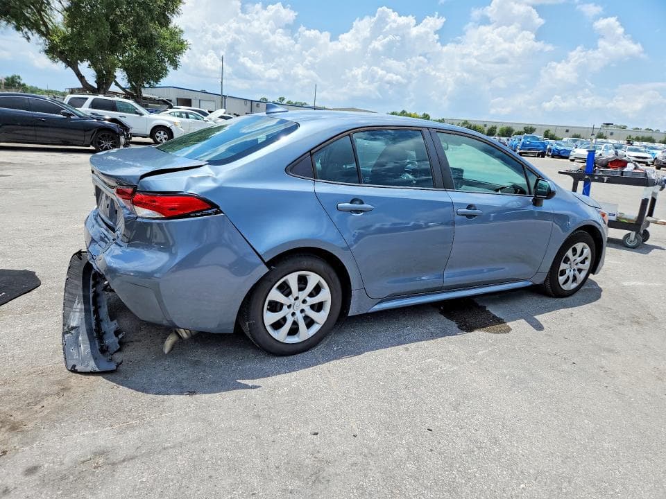 2022 TOYOTA COROLLA LE 3