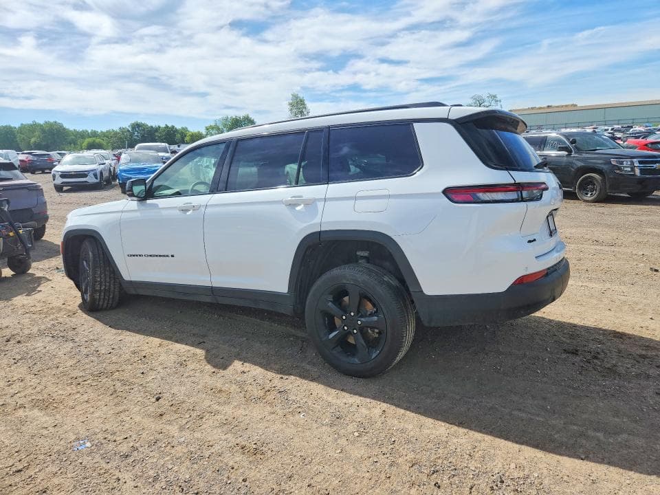 2025 JEEP GRAND CHEROKEE L LAREDO 2