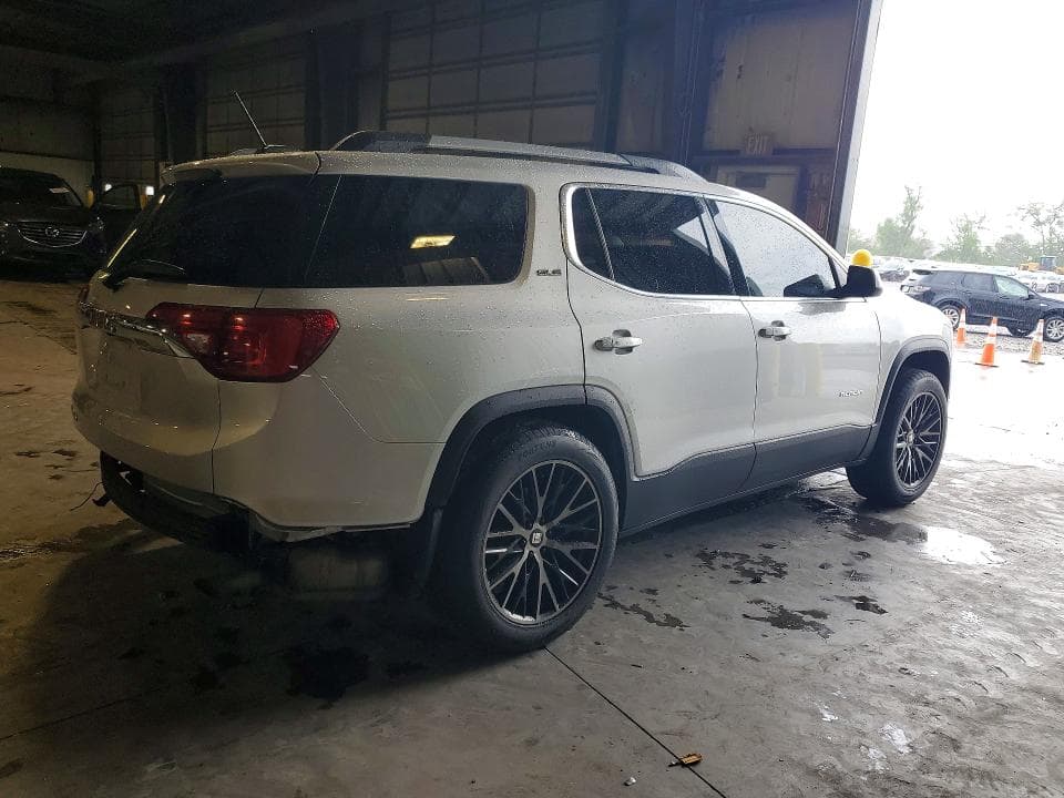 2018 GMC ACADIA SLE 3
