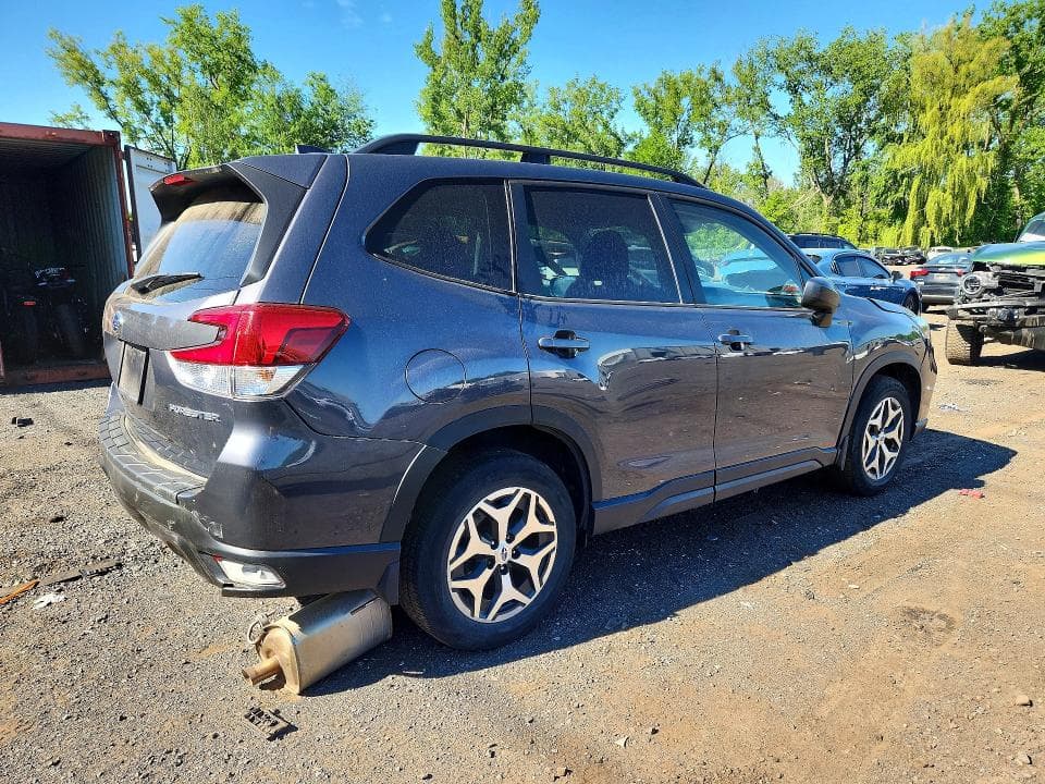 2021 SUBARU FORESTER PREMIUM 3