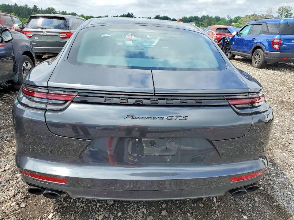 2020 PORSCHE PANAMERA GTS 6