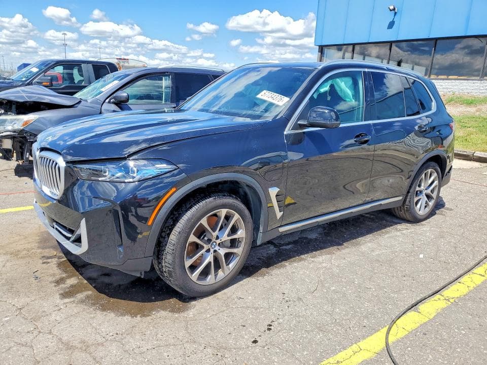 2026 BMW X5 XDRIVE50E - 1