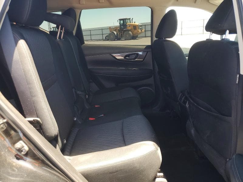 2019 NISSAN ROGUE S 11
