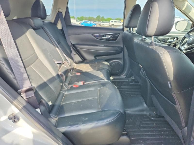 2018 NISSAN ROGUE SL 10