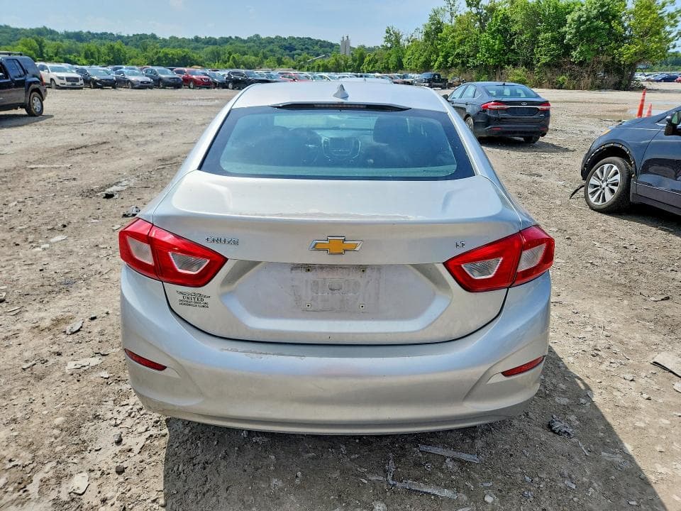 2017 CHEVROLET CRUZE LT 6