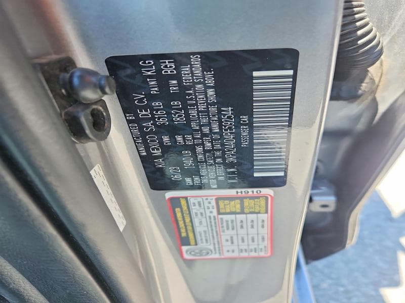 2023 KIA RIO S 12