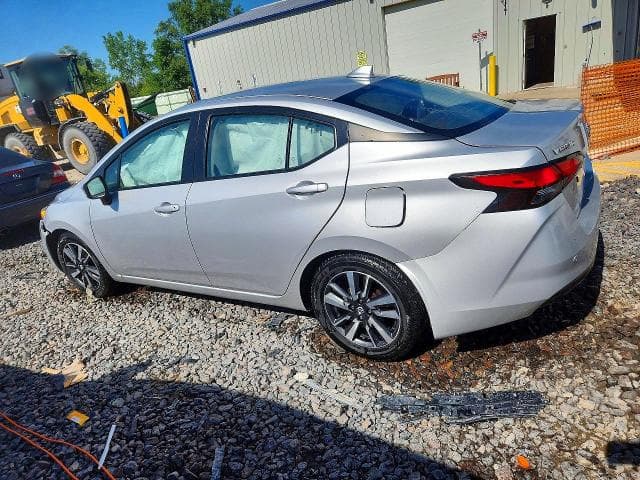 2021 NISSAN VERSA SV 2