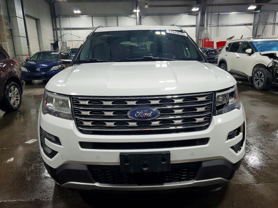 2017 FORD EXPLORER XLT 5