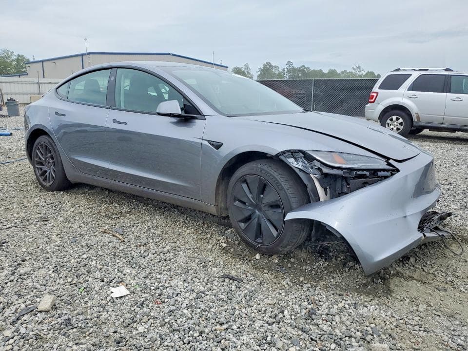 2025 TESLA MODEL 3 4