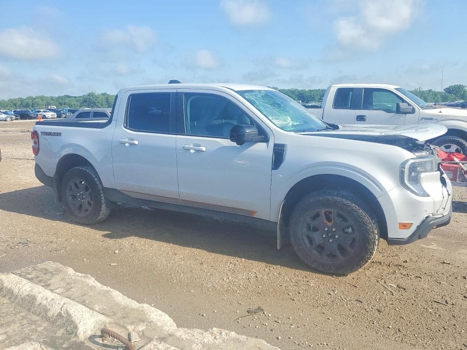 2025 FORD MAVERICK TREMOR 4