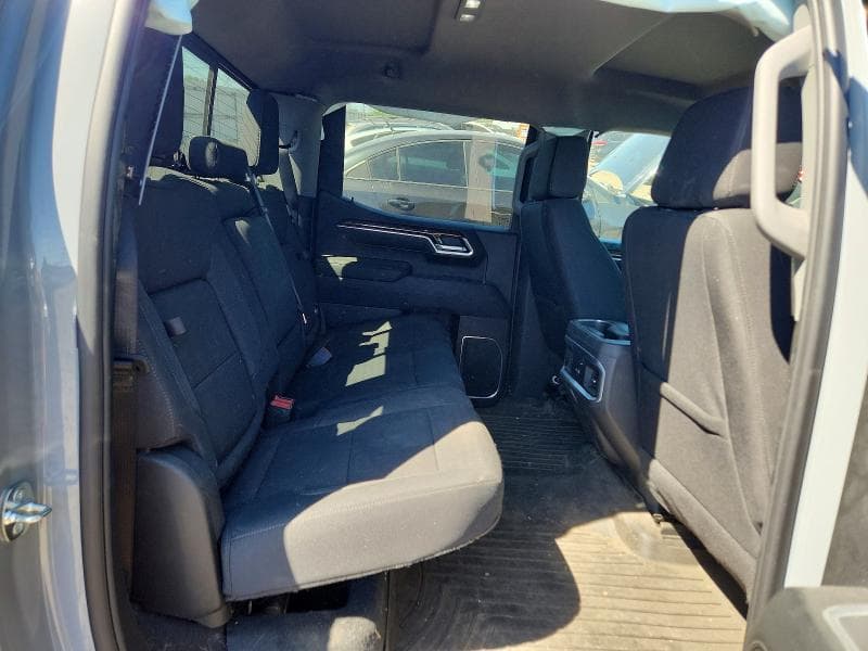 2024 GMC SIERRA 1500 11