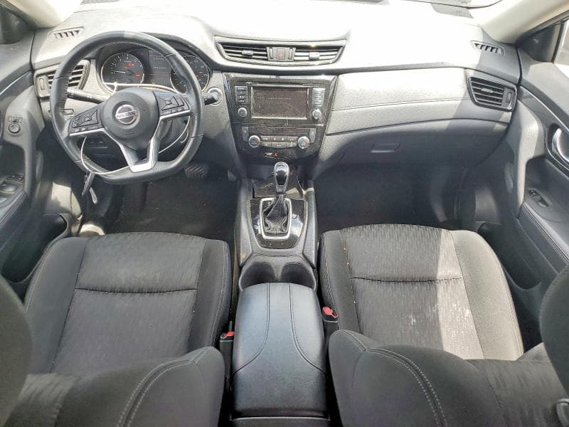 2018 NISSAN ROGUE SV 8