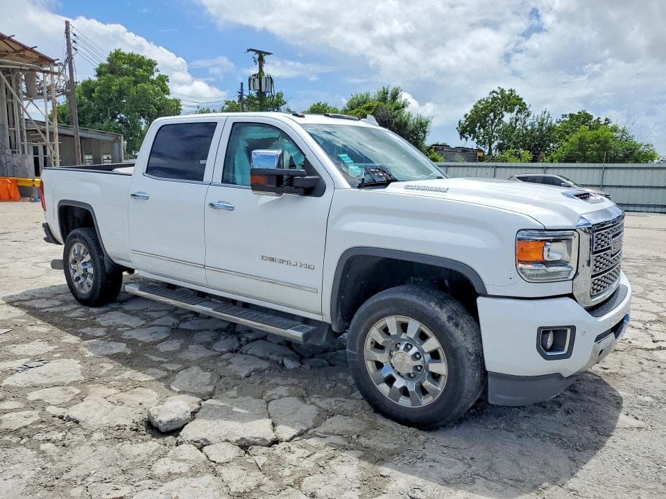 2019 GMC SIERRA K2500 DENALI 4