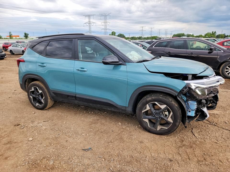 2025 KIA SELTOS S 4