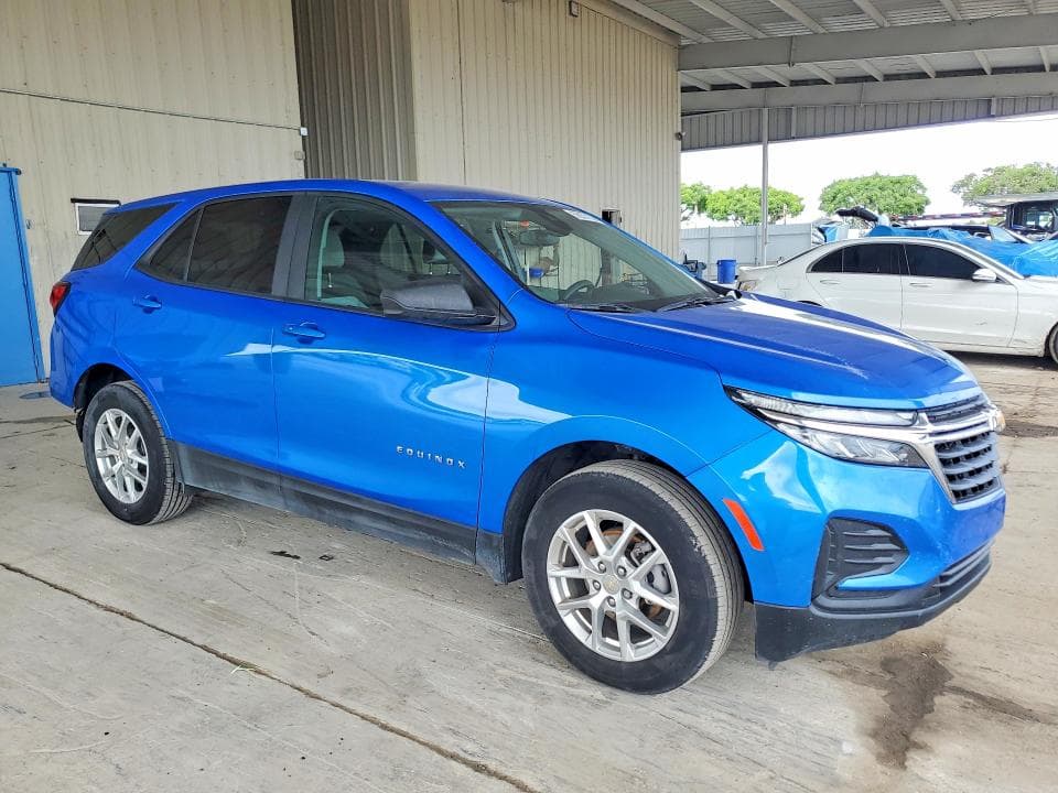 2024 CHEVROLET EQUINOX LS 4
