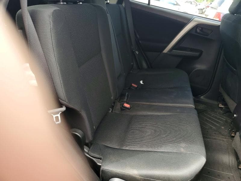 2018 TOYOTA RAV4 LE 11