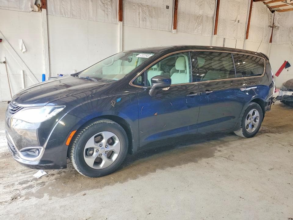 2018 CHRYSLER PACIFICA HYBRID TOURING PLUS - 1