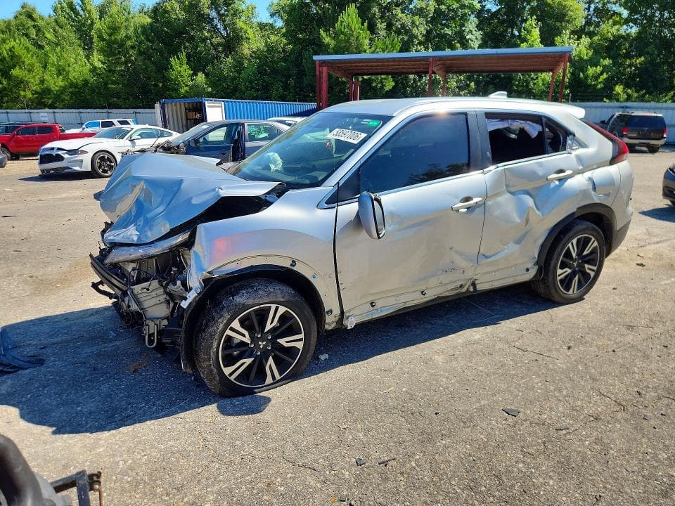 2024 MITSUBISHI ECLIPSE CROSS SE - 1