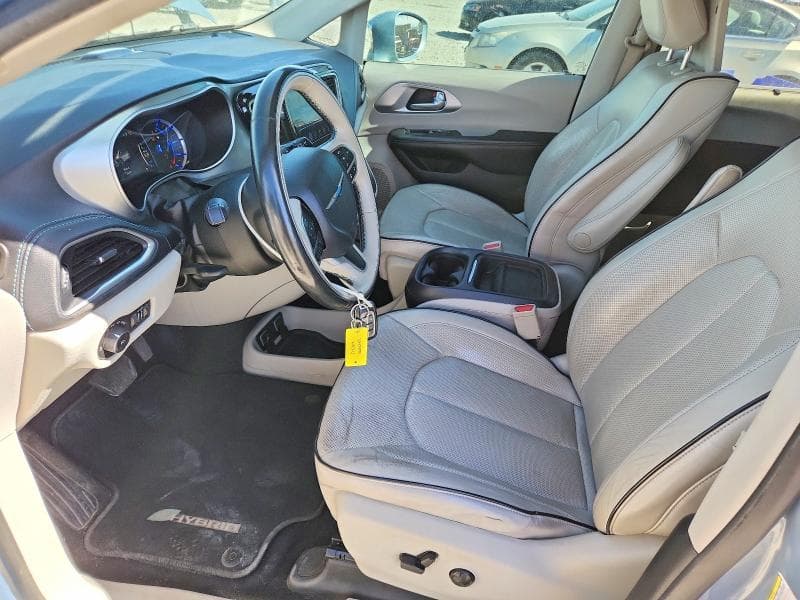 2017 CHRYSLER PACIFICA EHYBRID PLATINUM 7