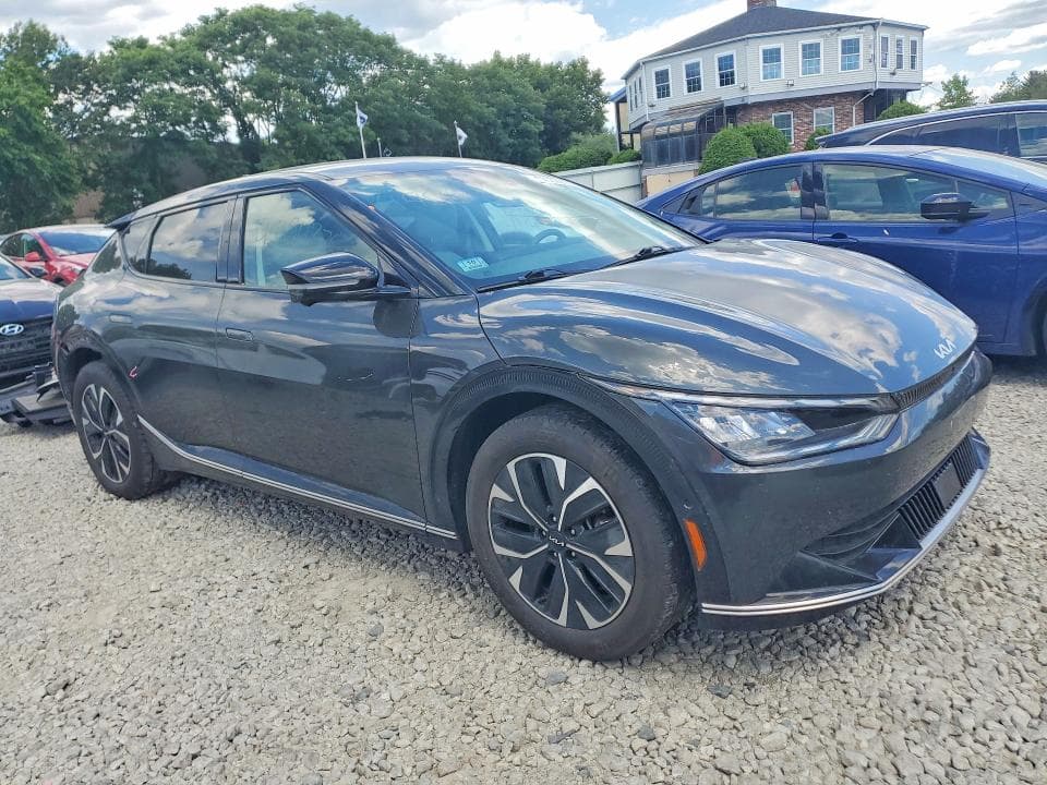 2024 KIA EV6 WIND 4