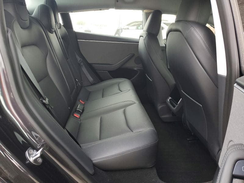 2025 TESLA MODEL 3 10