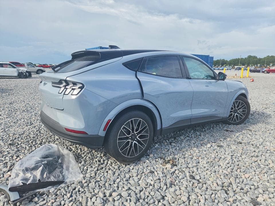 2025 FORD MUSTANG MACH-E PREMIUM 3