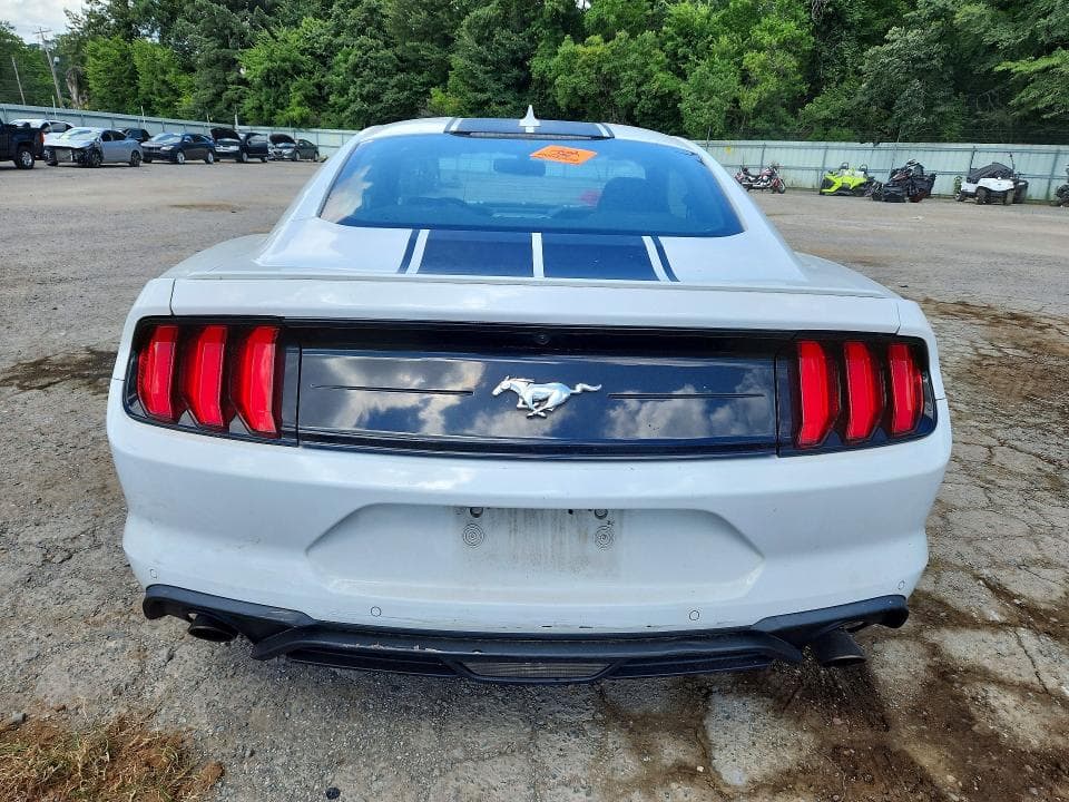 2020 FORD MUSTANG 6
