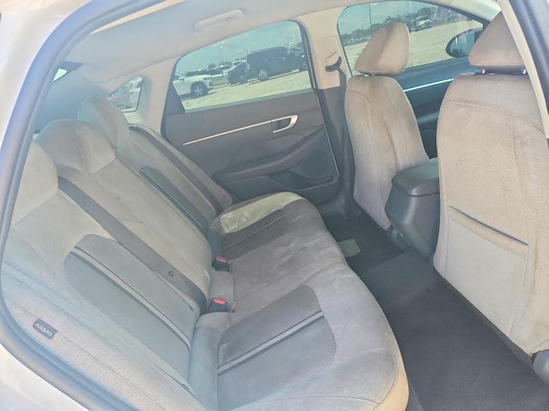 2020 HYUNDAI SONATA SE 10