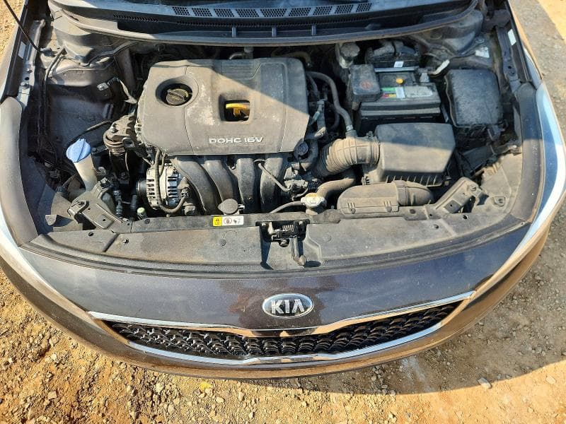 2017 KIA FORTE LX 11