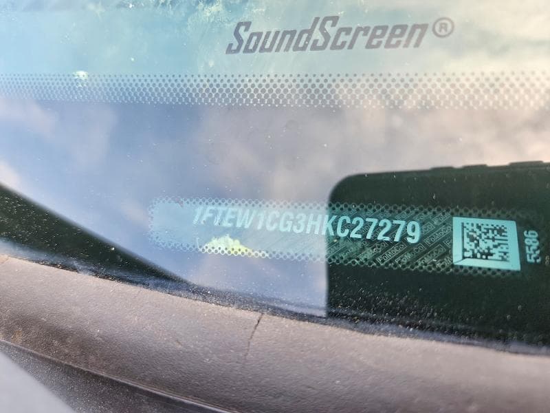 2017 FORD F150 SUPERCREW 12