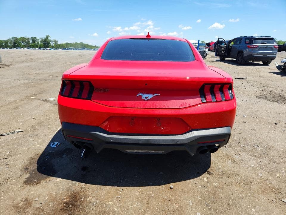 2026 FORD MUSTANG 6