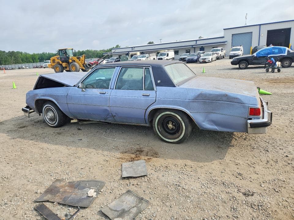 1984 BUICK LESABRE CUSTOM 2