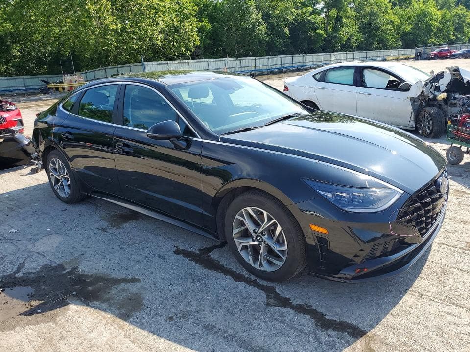2023 HYUNDAI SONATA SEL 4