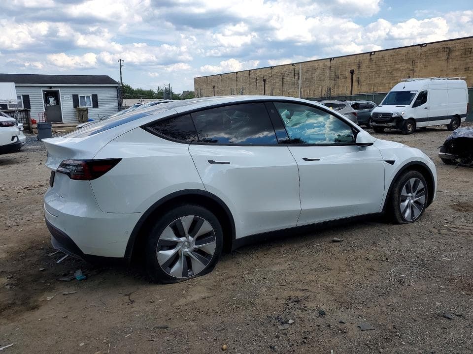 2022 TESLA MODEL Y 3