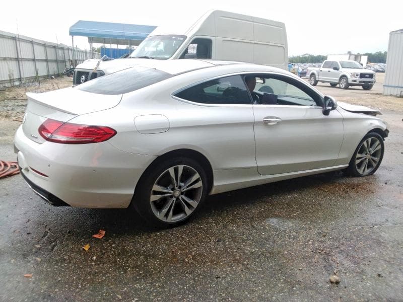 2017 MERCEDES-BENZ C 300 4MATIC 3