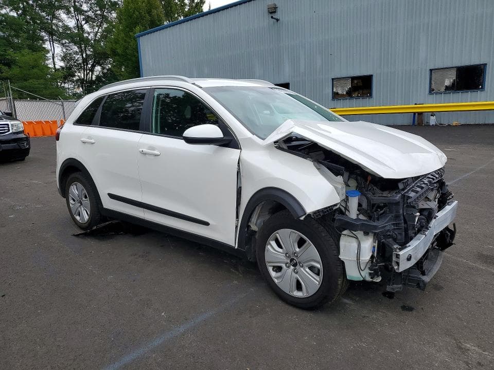 2019 KIA NIRO LX 4