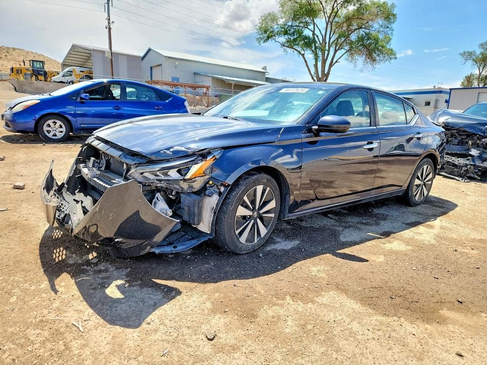 2021 NISSAN ALTIMA SV
