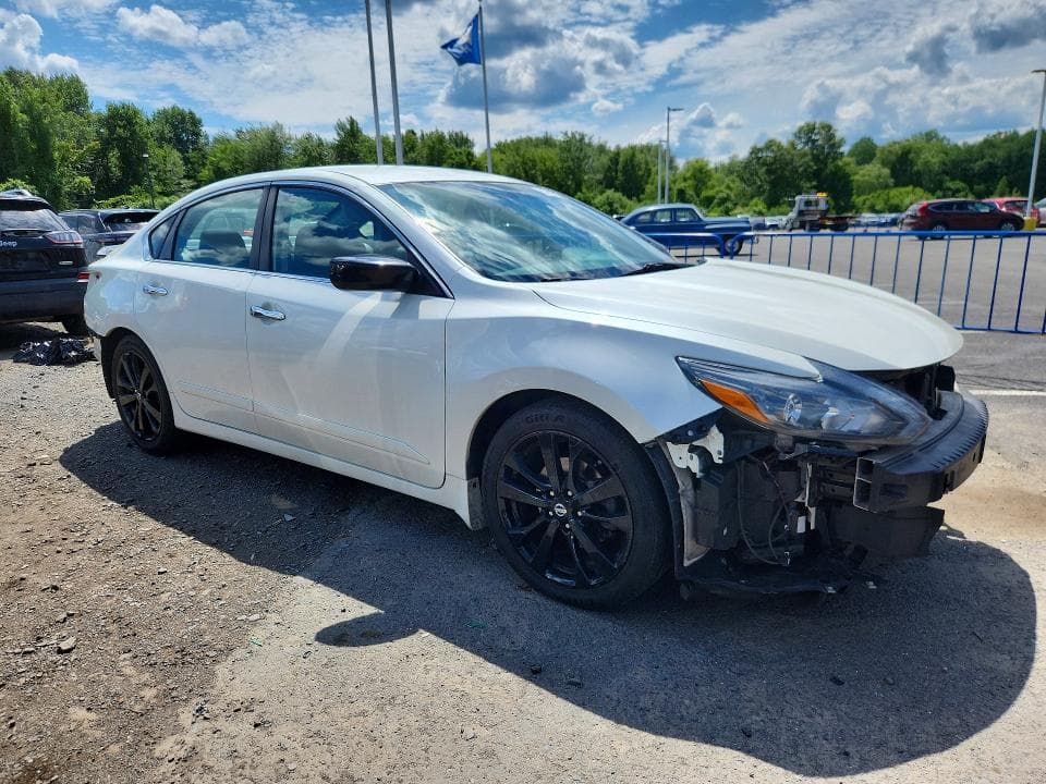 2017 NISSAN ALTIMA 2.5 SR 4