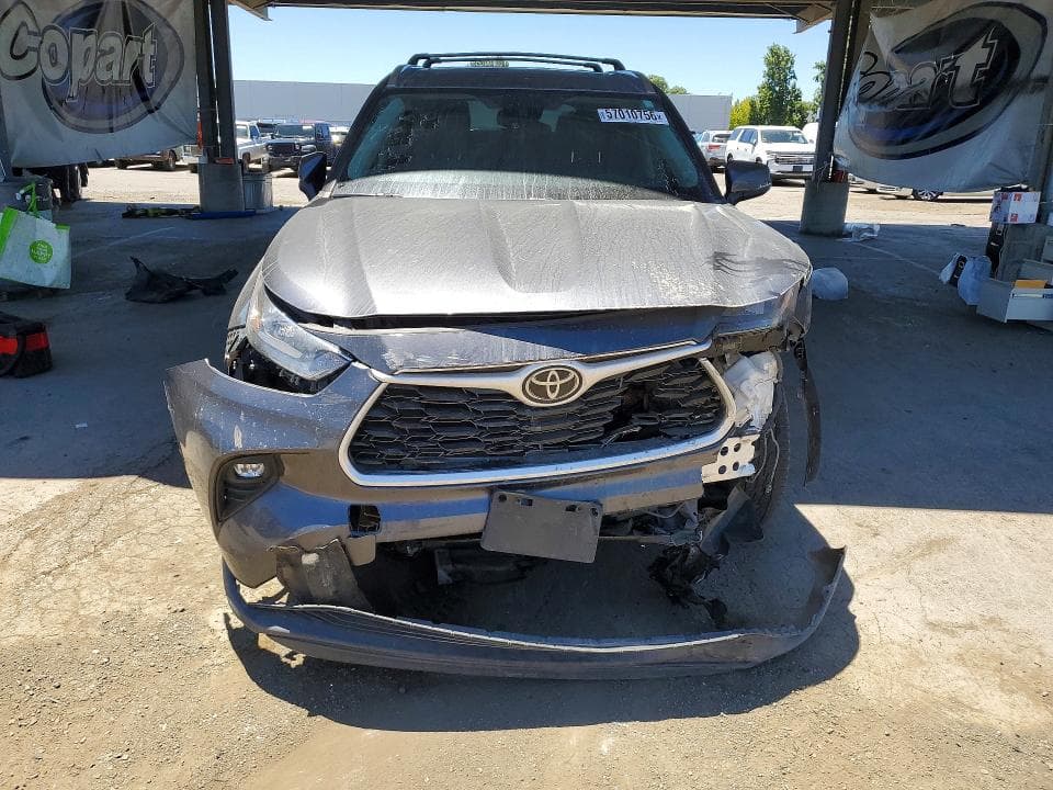 2020 TOYOTA HIGHLANDER XLE 5