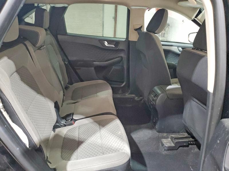 2020 FORD ESCAPE SE 11