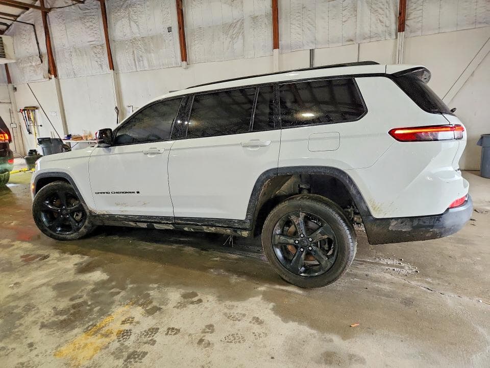 2023 JEEP GRND CHERO 2