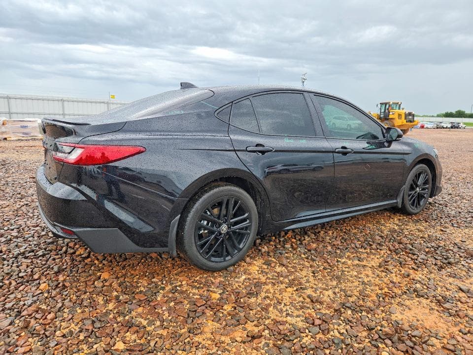 2026 TOYOTA CAMRY SE 3