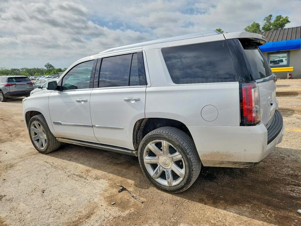 2017 CADILLAC ESCALADE PREMIUM LUXURY 2