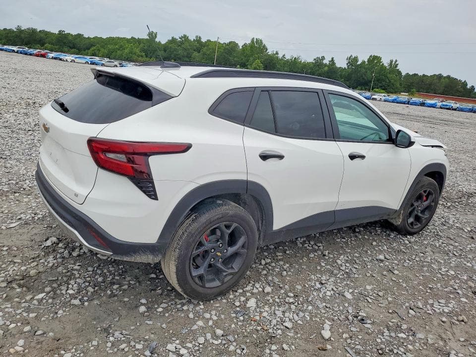 2025 CHEVROLET TRAX 1LT 3