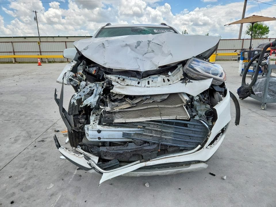 2018 CHEVROLET TRAX 1LT 5