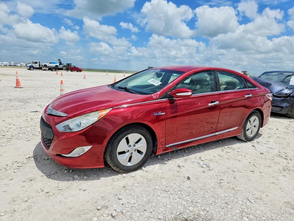 2013 HYUNDAI SONATA