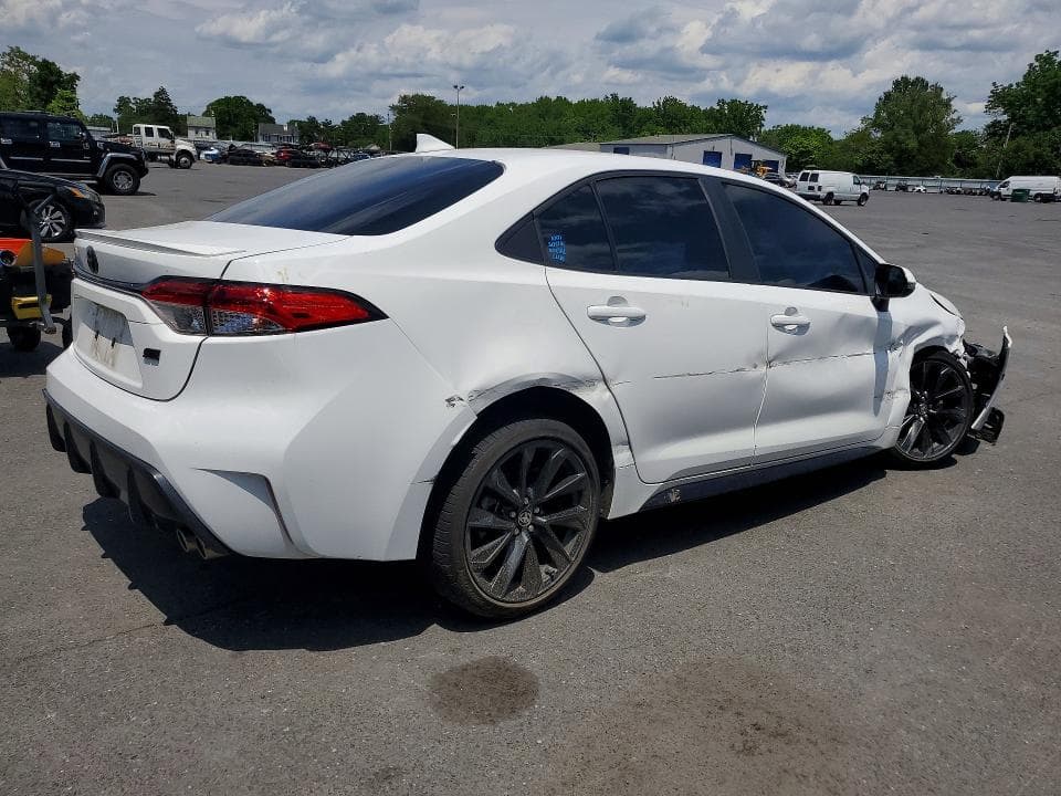 2024 TOYOTA COROLLA SE 3
