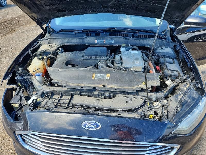 2019 FORD FUSION SE 11